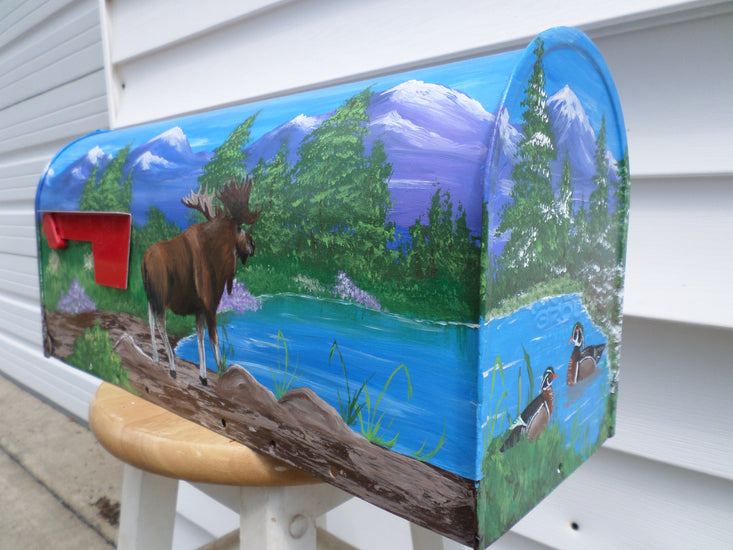 Custom Painted Mailboxes